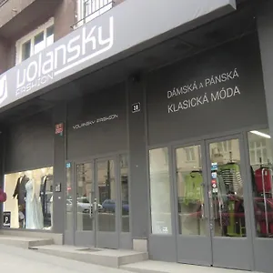 Hu , Prága Csehország